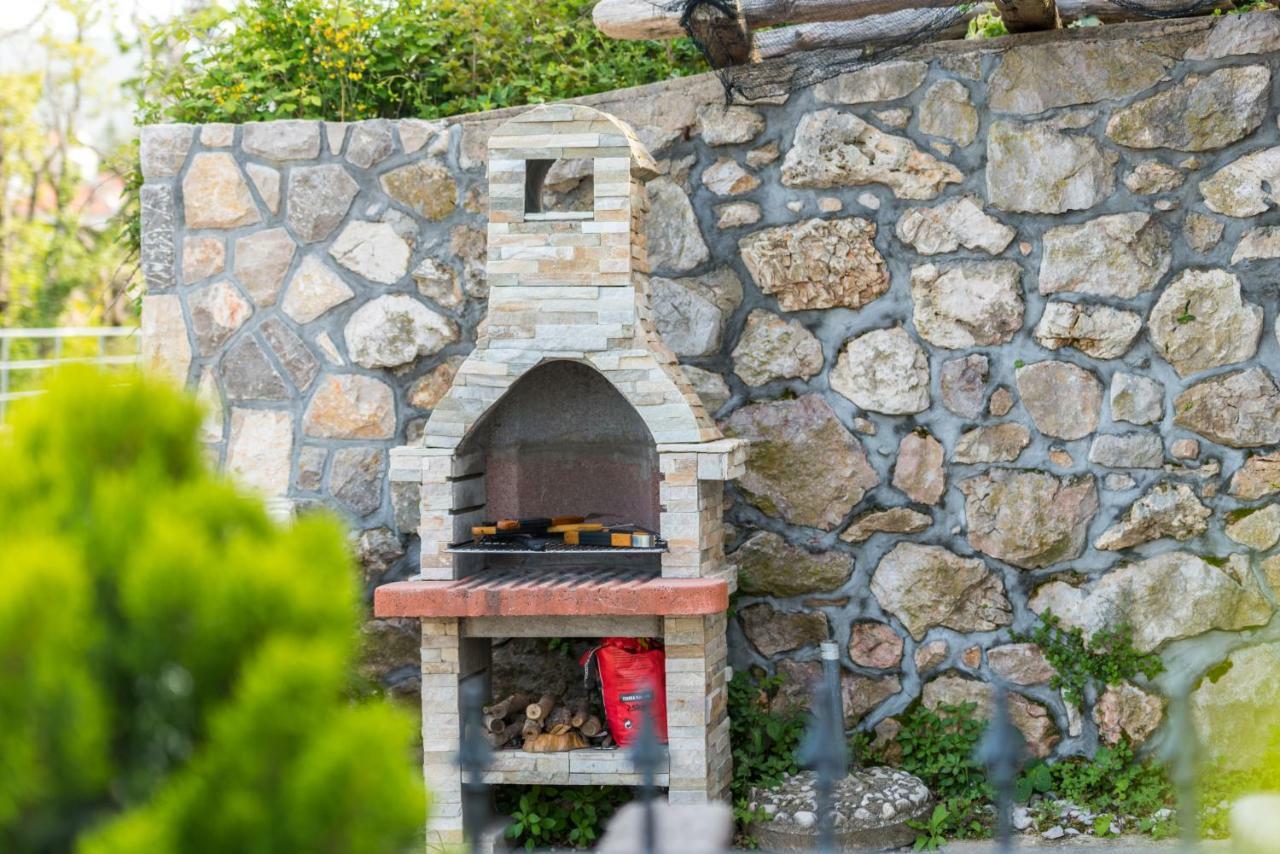 瓦比尼科Stone House Knez公寓 外观 照片